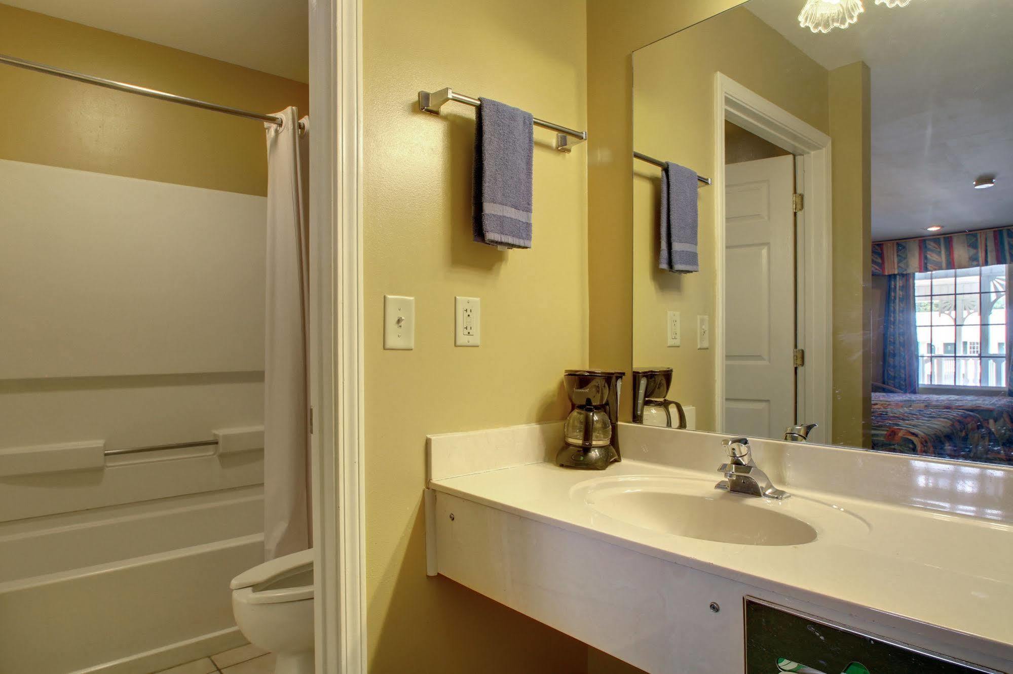 Key West Inn - Childersburg Εξωτερικό φωτογραφία